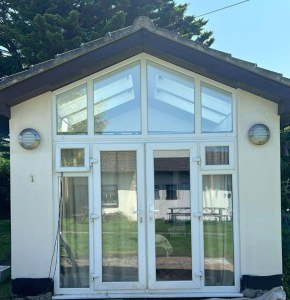 #1 Stoneleigh Cottage